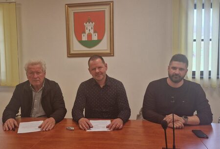 Podpis gradbene pogodbe – sanacija treh plazov